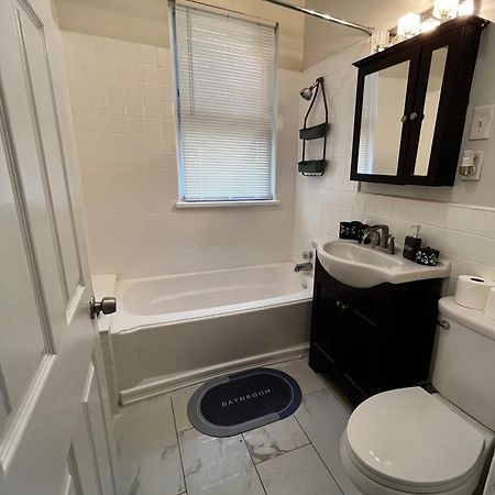 Spacious Cozy Private Room Newark Ngoại thất bức ảnh